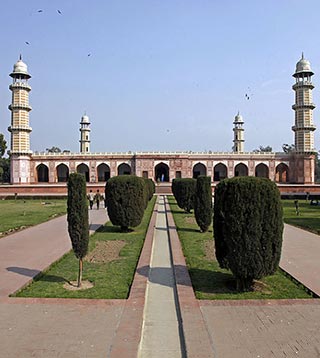 Tomb of Jahangir